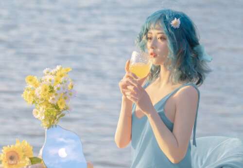 你爱上了我，我会见到你。最初的遭遇是你，剩下的生命就是你。