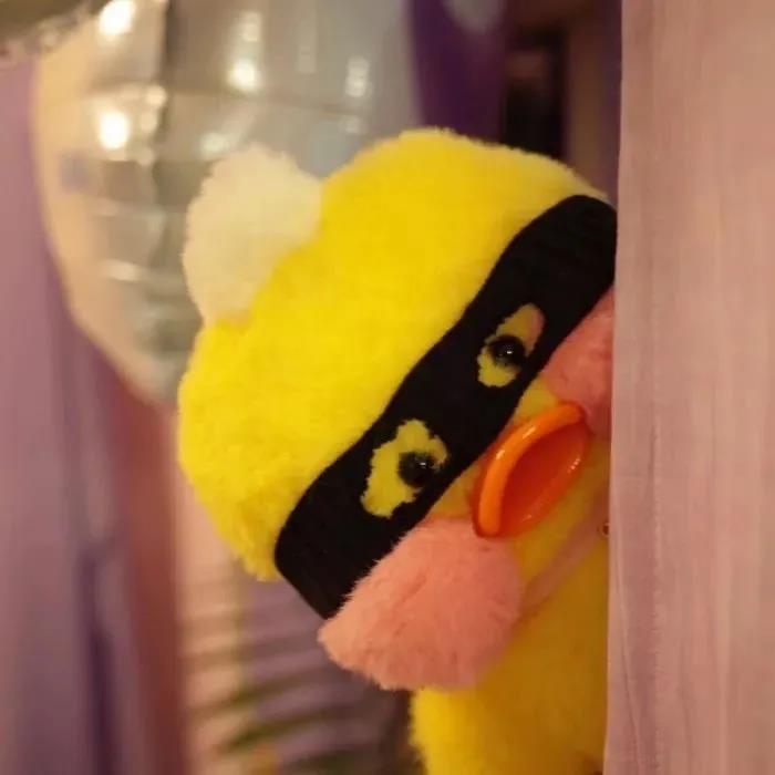 15，游戏可以陪我一生，如果可以，那么我不会玩游戏，我只打了你。