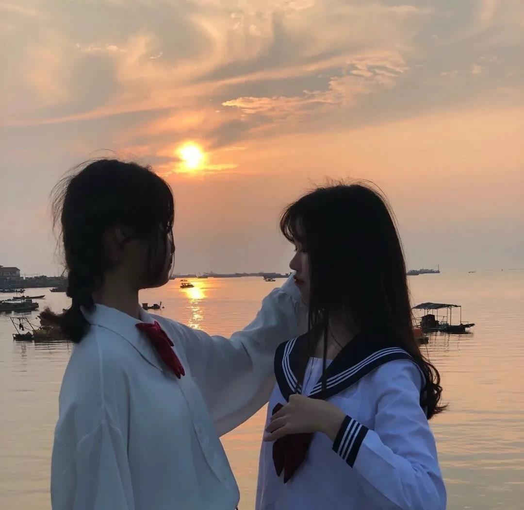 40，生活中有许多触摸边缘，有时随风带风，有时它会让你伤心，无论你在哪里都和wInd，我觉得独自一人，我是。