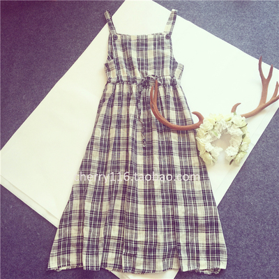 父亲是财富，兄弟是舒适的，朋友得出结论。