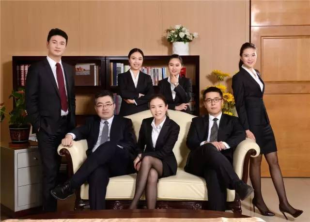 高层银行团队口号1