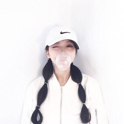 15.财富不是朋友永远，但朋友永远是财富。