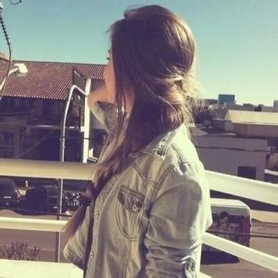 关于队友爱一个美丽的句子1