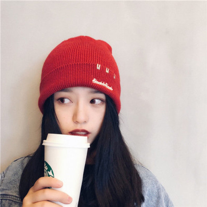 15.延伸爱情的手，利润的祝福，让幸福盛开的鲜花，欢迎你的未来日，祝你有一个幸福的领导者。