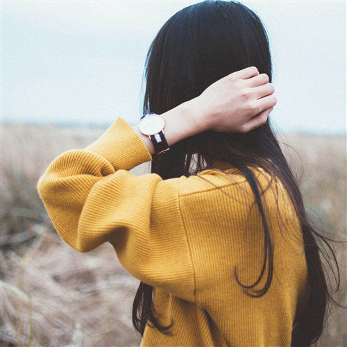 15，一句话有点少，三个句子也很好，五句话感觉很棒，十句话是抱怨，而且更多的人会令人讨厌。这个短信只是好，夏天是如此迅速，中间的预防工作应该掌握，短信的问候不能少了！