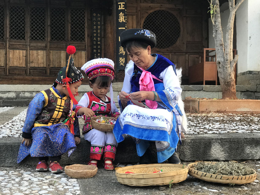 龙舟节简单的问候短信1