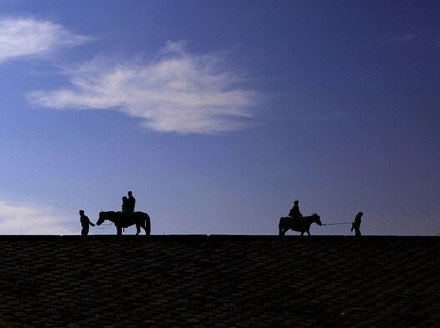 如何回复1个新年的夜前夕问答SMS 1