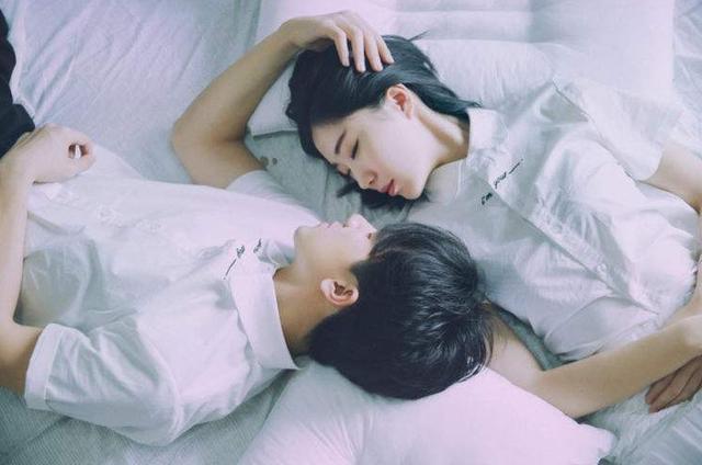 47，我是愚蠢的，我很愚蠢，我让你爱我。