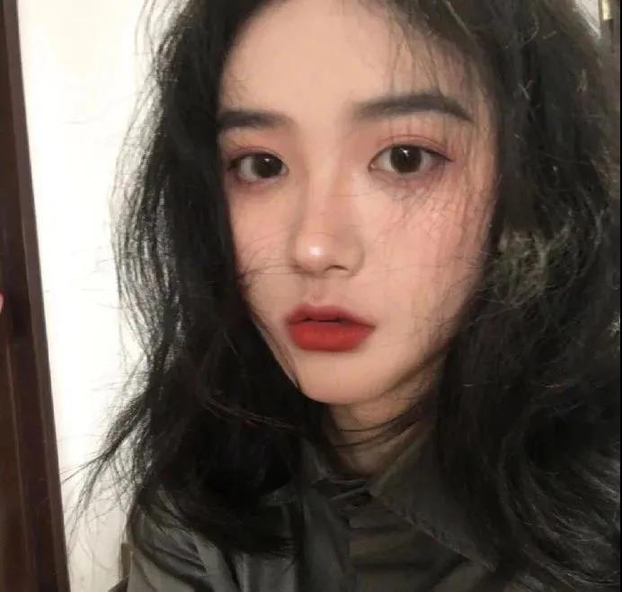 我喜欢某人，它不会痛苦。爱一个人，可能有一个漫长的痛苦，但你给了我幸福，以及世界上最大的幸福。