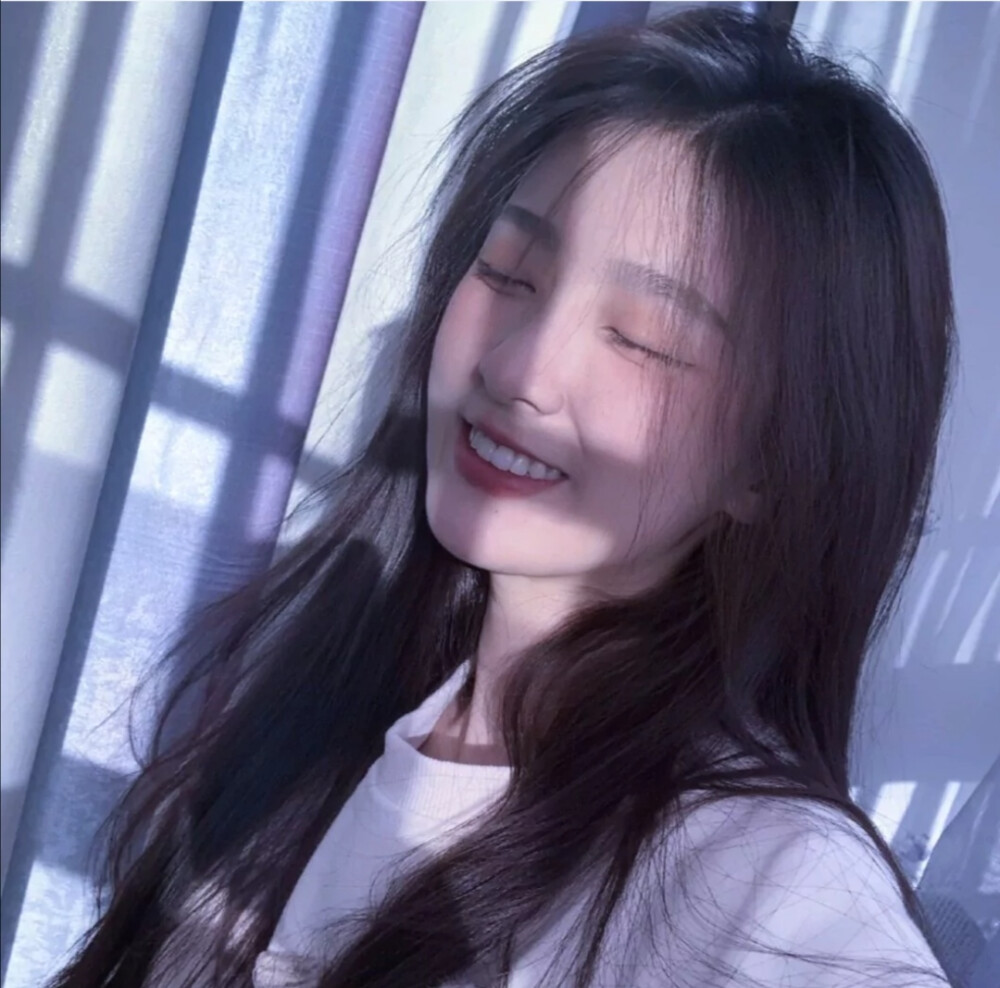 15.你不必很轻，但总是温暖，有光明。