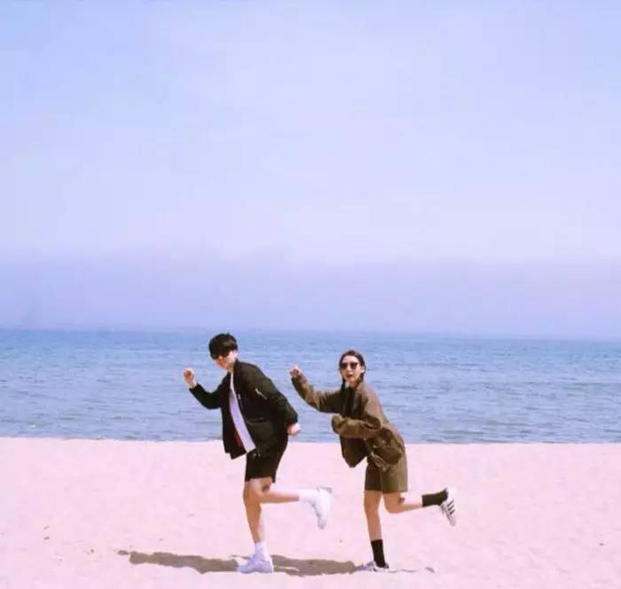 15,爱是一个命运,爱情被触动,爱是一种习惯,爱是宽容,爱是牺牲,爱就是理解,爱是一生的承诺。