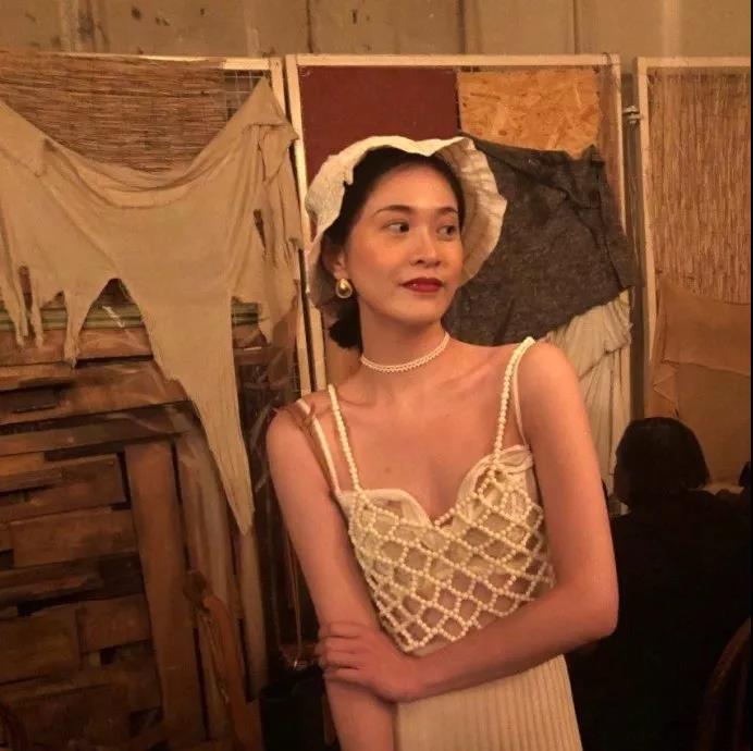 非常甜蜜,非常恶心,一句话,触摸人们