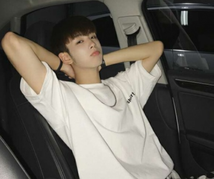 非常虐待和悲伤的悲伤1