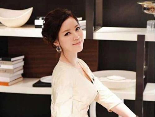 3月8日好评女人的判刑