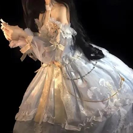 描述婚礼照片的美丽短句