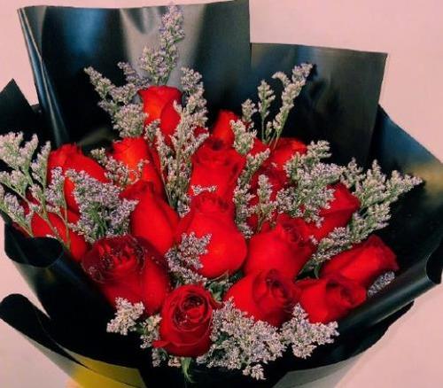 收到礼物后的情人节