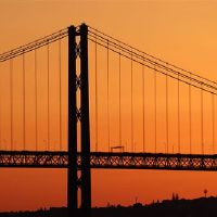 如何将朋友圈送到出价留下一个地方