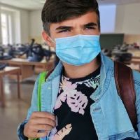 一年的学生写天津流行关于天津流行性短语（所选择的42句话）