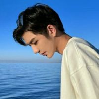 男人霸气曾曦丝希特标志写了一个良好的签名收藏他自己的男孩