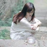 艺术表达秘密句：我不知道我是否还在等待明年。