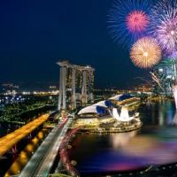 描述烟花33句话的句子来描述烟花的短句