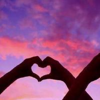 幽默搞笑的情侣网名大全(精选42个)