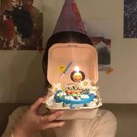 成人礼收到惊喜的句子 收到成人礼的开心说说