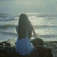 一瞬间让人情绪奔溃的文案句子(精选64句)