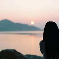 伤感的六个字爱情网名(精选98个)