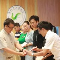 感激生活的赐予，而不贪心