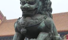 描写雕塑的句子