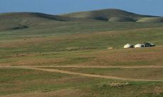 描写草原的诗句