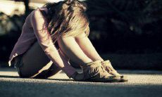 感到满腹失望：措辞鲜明的表达对自身的极度失望和沮丧情绪