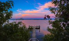 关于朋友圈冬季旅游的精彩分享及经验总结：探秘雪景、寻觅温泉、品味美食，感受冬季旅游的多彩魅力！