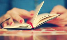 解读三毛曾说过的最美之情话：妙笔生花的华丽之词，流传至今的经典爱情表白