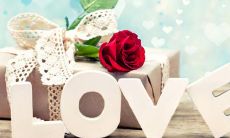 情人节赠送的简短一句话温馨祝福语