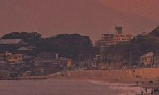 探索内心世界的复杂情绪：一些带有强烈情感的说说短语