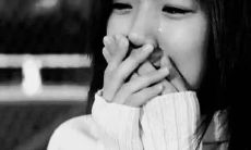 如何在朋友圈发出句子让人心寒，从而引起更多的注意和互动？