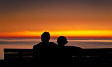 如何用简短的祝福语送给男朋友温馨的情感表达？