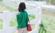 「在这个世界上，每个人都应该牢记并懂得感恩，珍惜自己拥有的一切」