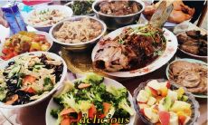 年夜饭晒朋友圈的独特文案，让你在社交媒体上脱颖而出！