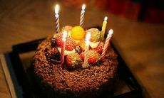 通过幽默短句表达祝老爸生日快乐的创意方式