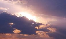 用幽默晒太阳：分享让人开心的句子，说说心情的改善