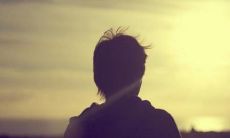 富有情感的令人感伤的句子，温暖人心并触动情感的文字表达