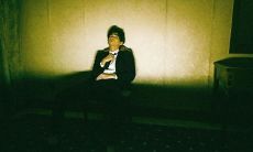 表面洋溢微笑的句子-伪装成非常快乐的句子