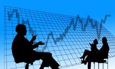 如何制定一个有效的银行团队激励口号：从设计原则到实践步骤