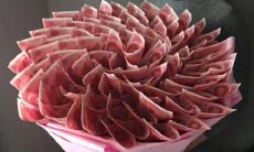 享受赚钱过程的快乐：让每一天都充满着赚钱的喜悦和满足