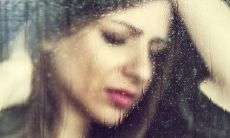 令人心碎的表达爱情伤感情感的句子