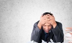 一天又一天，连续工作太久，让我感到非常疲惫和累，需要寻找缓解的方法