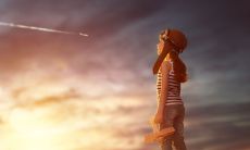 探索人生道路，感悟阳光人生的精髓：最短的句子，最长的人生经历！